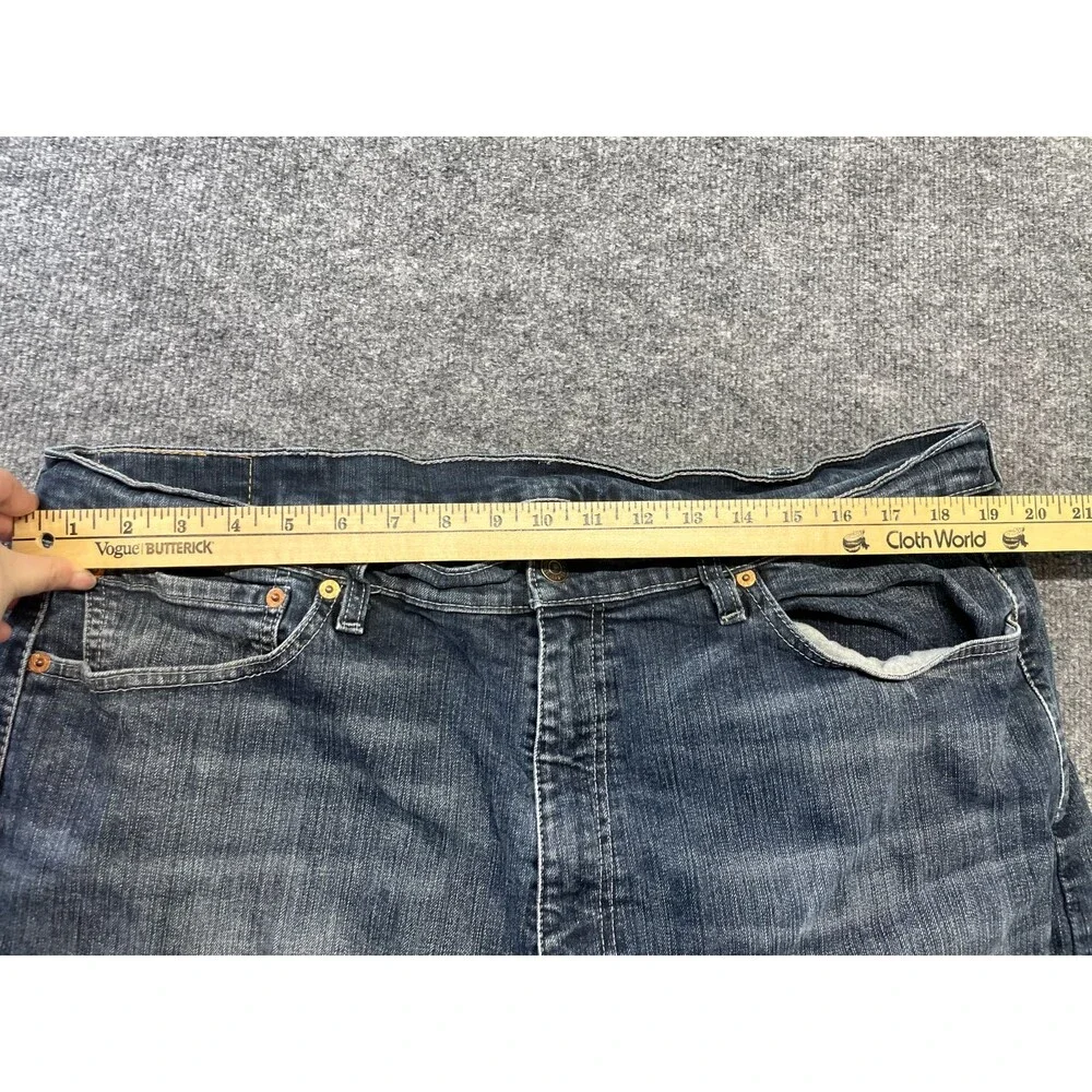 Levi's 505 Jeans Mens 42x30(39x28.50)Regular Fit Straight Blue Denim Medium Wash - Picture 8 of 11